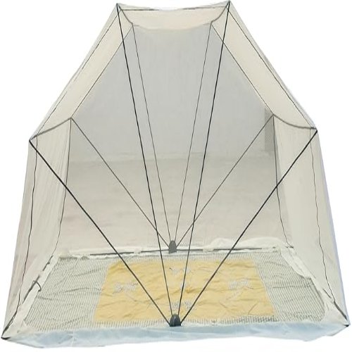 Comfortable mosquito nets for double beds providing protection